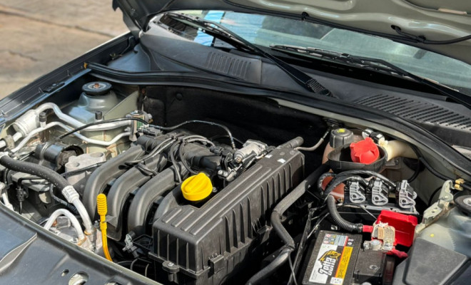 Renault Clio RN/Alizé/Expr./1.0 Hi-Power 16V 5p 2013 Flex-11