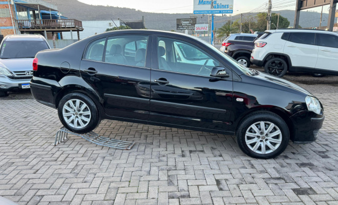 VW - VolksWagen Polo 1.6 Mi/S.Ouro 1.6 Mi Tot.Flex 8V 5p 2009 Flex-10