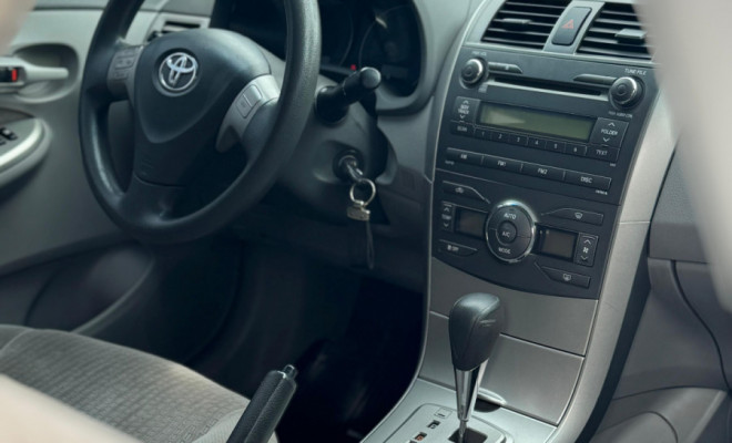 Toyota Corolla GLi 1.8 Flex 16V  Aut. 2010 Flex-8