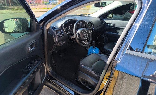 COMPASS LIMITED 2.0 DIESEL 4x4 AUT.-2