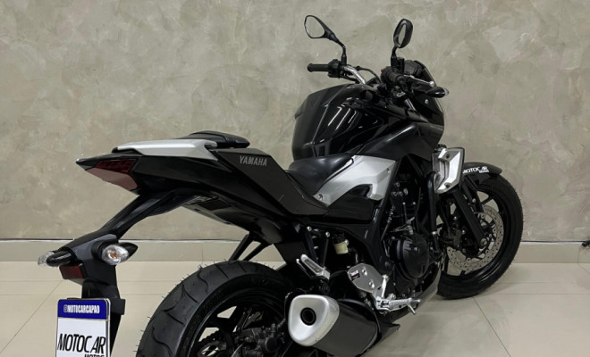 YAMAHA MT-03 321/ABS 2017 Gasolina-1