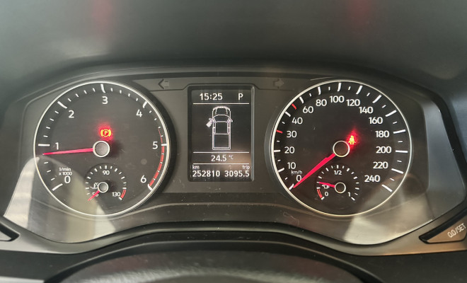 VW - VolksWagen AMAROK High.CD 2.0 16V TDI 4x4 Dies. Aut 2017 Diesel-9