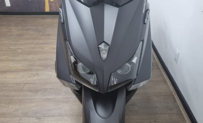 YAMAHA TMAX 530 2015 Gasolina-5