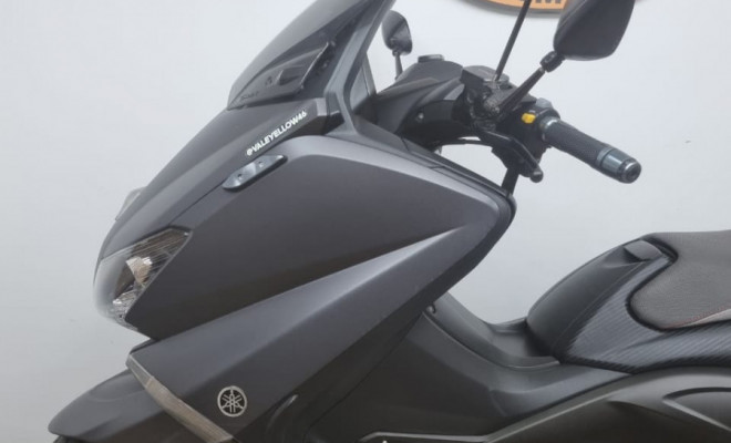 YAMAHA TMAX 530 2015 Gasolina-2