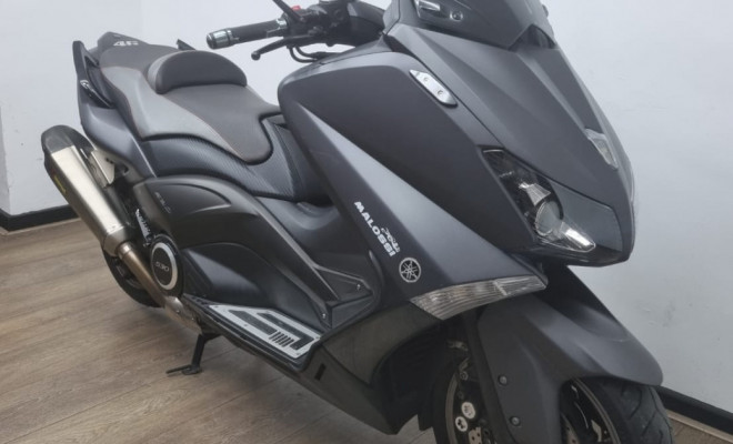 YAMAHA TMAX 530 2015 Gasolina-8