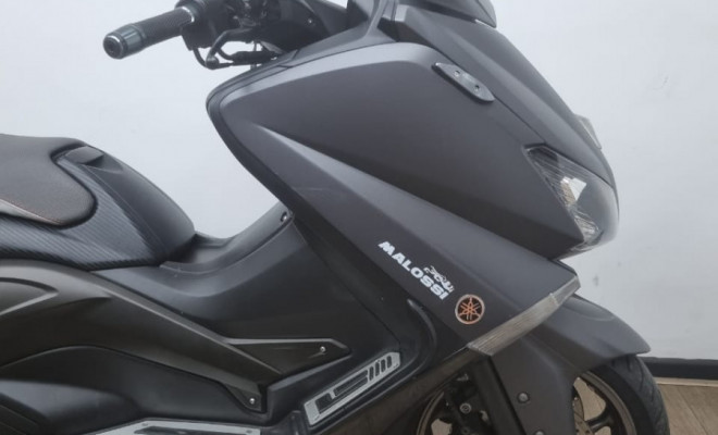 YAMAHA TMAX 530 2015 Gasolina-0