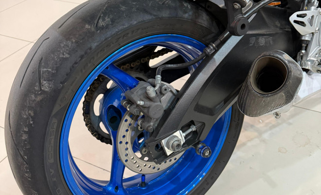 SUZUKI GSX-R 750 W SRAD 2014 Gasolina-6