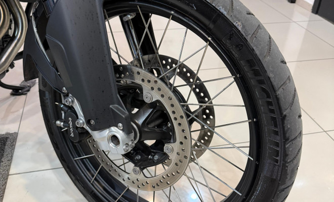 BMW F 850 GS Premium 2023 Gasolina-0