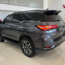 Toyota Hilux SW4 Diamond 2.8 TB 4x4 Die. Aut. 2024 Diesel