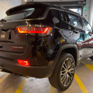Jeep Compass Limited T270 1.3 TB 4x2 Flex Aut 2022-0