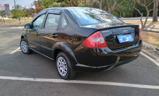 Ford Fiesta Sedan 1.0 8V Flex 4p 2008 Flex-1