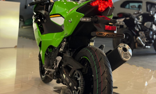 KAWASAKI NINJA 500 SE Zero KM Gasolina-15