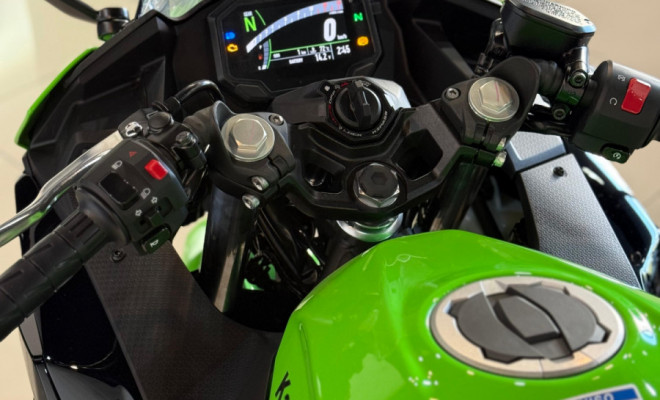 KAWASAKI NINJA 500 SE Zero KM Gasolina-14