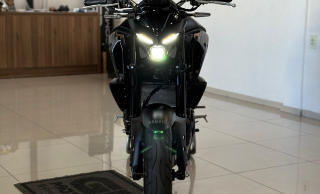 YAMAHA MT-03 321/ABS 2025 Gasolina-10