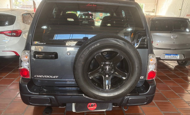 GM - Chevrolet TRACKER 2.0 16v 128cv MPFI 4x4 5p 2009 Gasolina-2