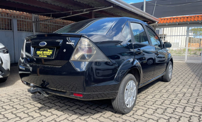 Ford Fiesta Sedan 1.6 16V Flex Mec. 2014 Flex-3