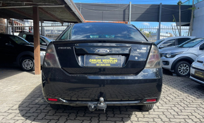 Ford Fiesta Sedan 1.6 16V Flex Mec. 2014 Flex-4