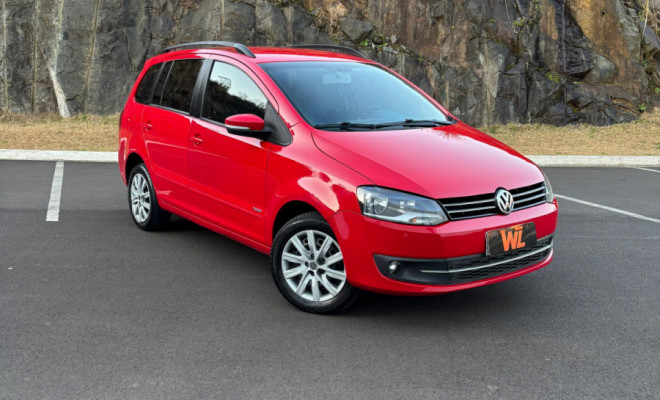 VW - VolksWagen SPACEFOX 1.6/ 1.6 Trend Total Flex 8V 5p 2014 Flex