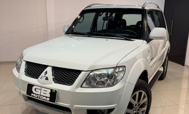 Mitsubishi Pajero TR4 2.0/ 2.0 Flex 16V 4x4 Aut. 2013 Flex-0