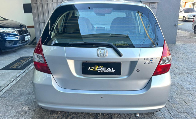Honda Fit LX 1.4/ 1.4 Flex 8V/16V 5p Mec. 2005 Gasolina-1