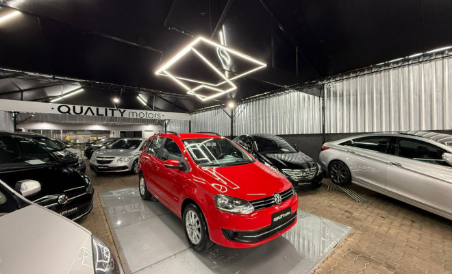 VW - VolksWagen SPACEFOX 1.6/ 1.6 Trend Total Flex 8V 5p 2014 Flex