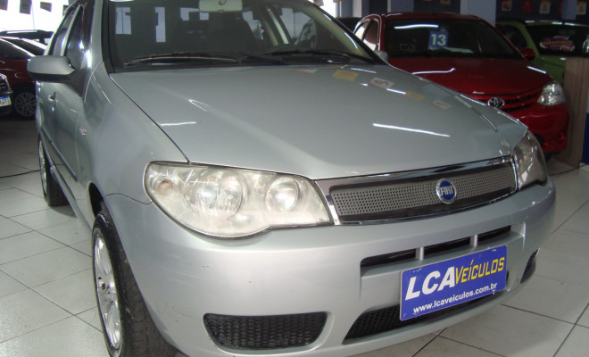 Fiat Siena ELX 1.3 mpi Flex 8V 4p 2005 Flex