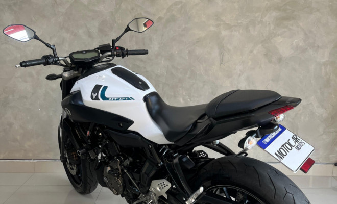 YAMAHA MT-07/MT-07 ABS 689cc 2018 Gasolina-3
