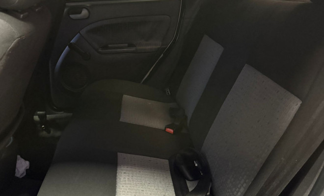 Ford Fiesta Sedan SE 1.6 16V Flex 4p 2012 Flex-8