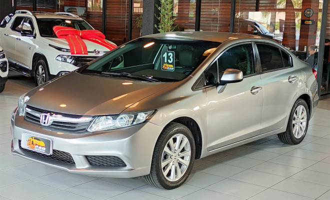 Honda Civic Sedan LXS 1.8/1.8 Flex 16V Aut. 4p 2013 Flex