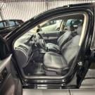 VW - VolksWagen Polo Sedan 1.6 Mi 101cv 8V 4p 2005 Flex-9