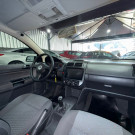 VW - VolksWagen Polo Sedan 1.6 Mi 101cv 8V 4p 2005 Flex-8