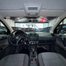 VW - VolksWagen Polo Sedan 1.6 Mi 101cv 8V 4p 2005 Flex-5