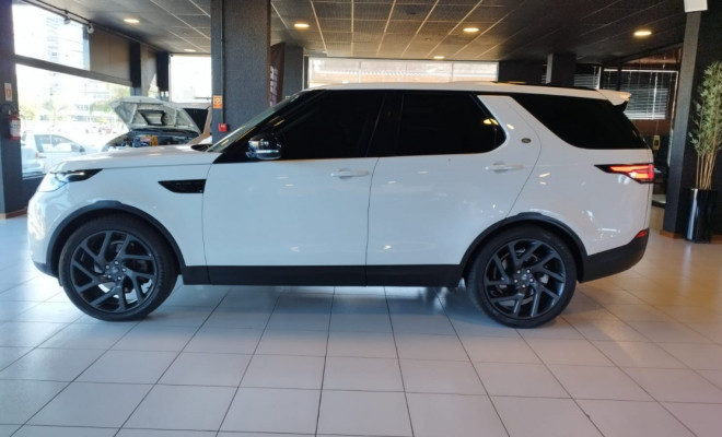 Land Rover Discovery HSE 3.0 V6 4x4 TD6 Diesel Aut. 2017 Diesel-6