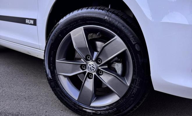 VW - VolksWagen Fox RUN 1.6 Flex 8V 5p 2017 Flex-2