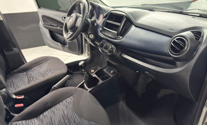 Fiat UNO DRIVE 1.0 Flex 6V 5p 2018 Flex-9