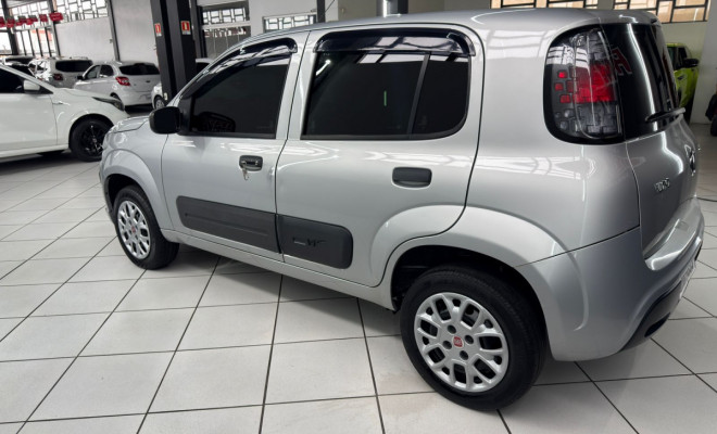 Fiat UNO DRIVE 1.0 Flex 6V 5p 2018 Flex-8