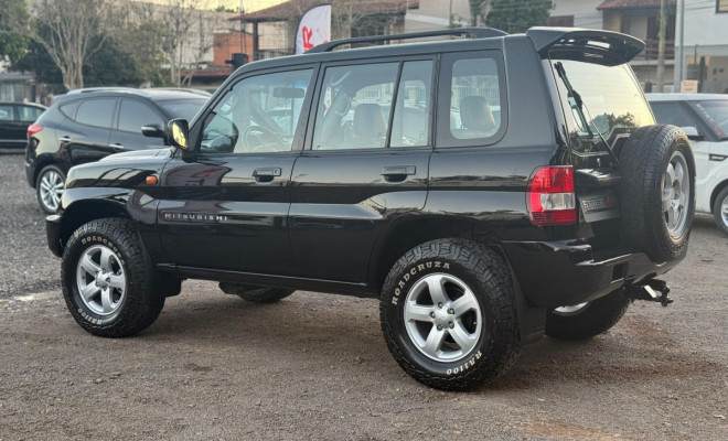 Mitsubishi Pajero TR4 2.0 Blind. 16V 131cv 4x4 Aut. 2005 Gasolina-1