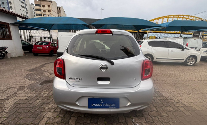 Nissan MARCH S 1.0 12V Flex 5p 2015 Flex-4