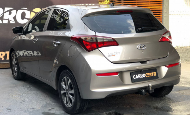 Hyundai HB20 Unique 1.0 Flex  2019 Manual   C/Multimidia e camera de ré-3