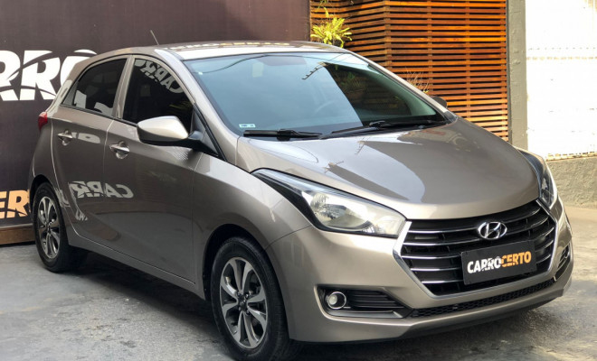 Hyundai HB20 Unique 1.0 Flex  2019 Manual   C/Multimidia e camera de ré-1