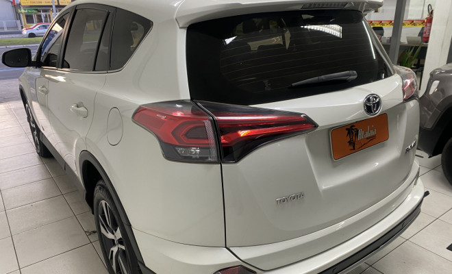 Toyota RAV4 2.0 TOP C/ Teto Aut 2018-2