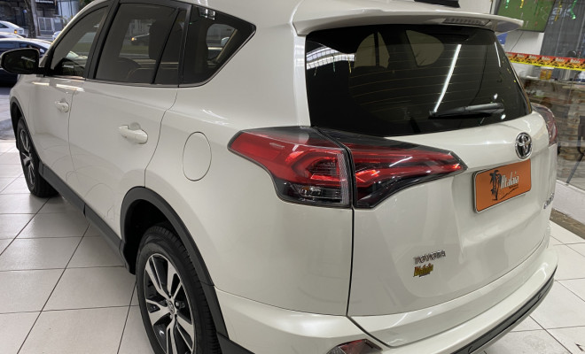 Toyota RAV4 2.0 TOP C/ Teto Aut 2018-2