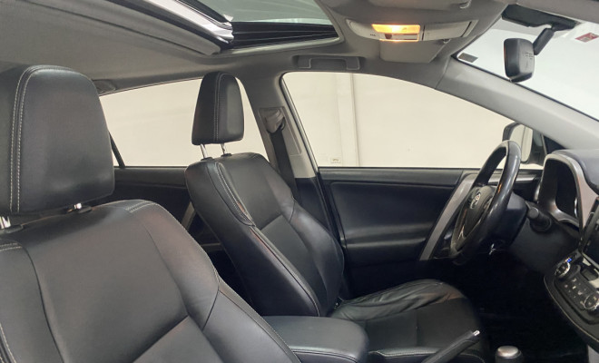 Toyota RAV4 2.0 TOP C/ Teto Aut 2018-9