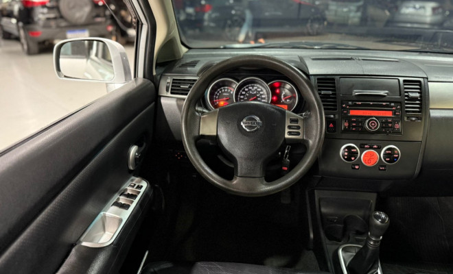 Nissan TIIDA SL 1.8/1.8 Flex 16V  Mec. 2011 Flex-3