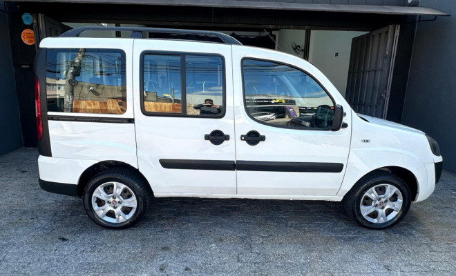 Fiat Doblo ESSENCE 1.8 Flex 16V 5p 2020 Flex-2