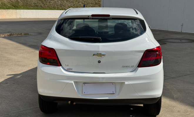 Onix LT 1.4 2013 - Por apenas R$39.900,00!-1