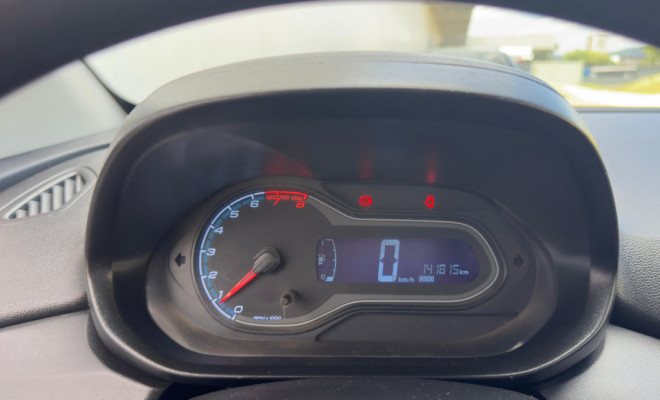 Onix LT 1.4 2013 - Por apenas R$39.900,00!-9