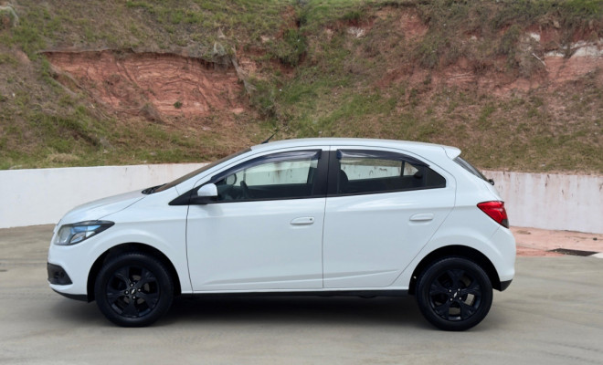 Onix LT 1.4 2013 - Por apenas R$39.900,00!-14