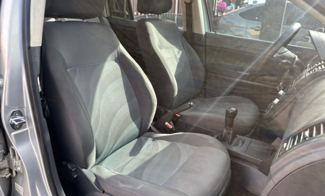 VW - VolksWagen Polo Sed. COMFORT. 1.6 Mi Tot. Flex 8v 2010 Flex-13