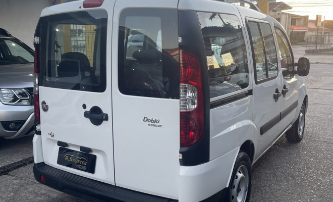 Doblo Essence 1.8 Flex 16V 5p 2019 (7 LUGARES)-4